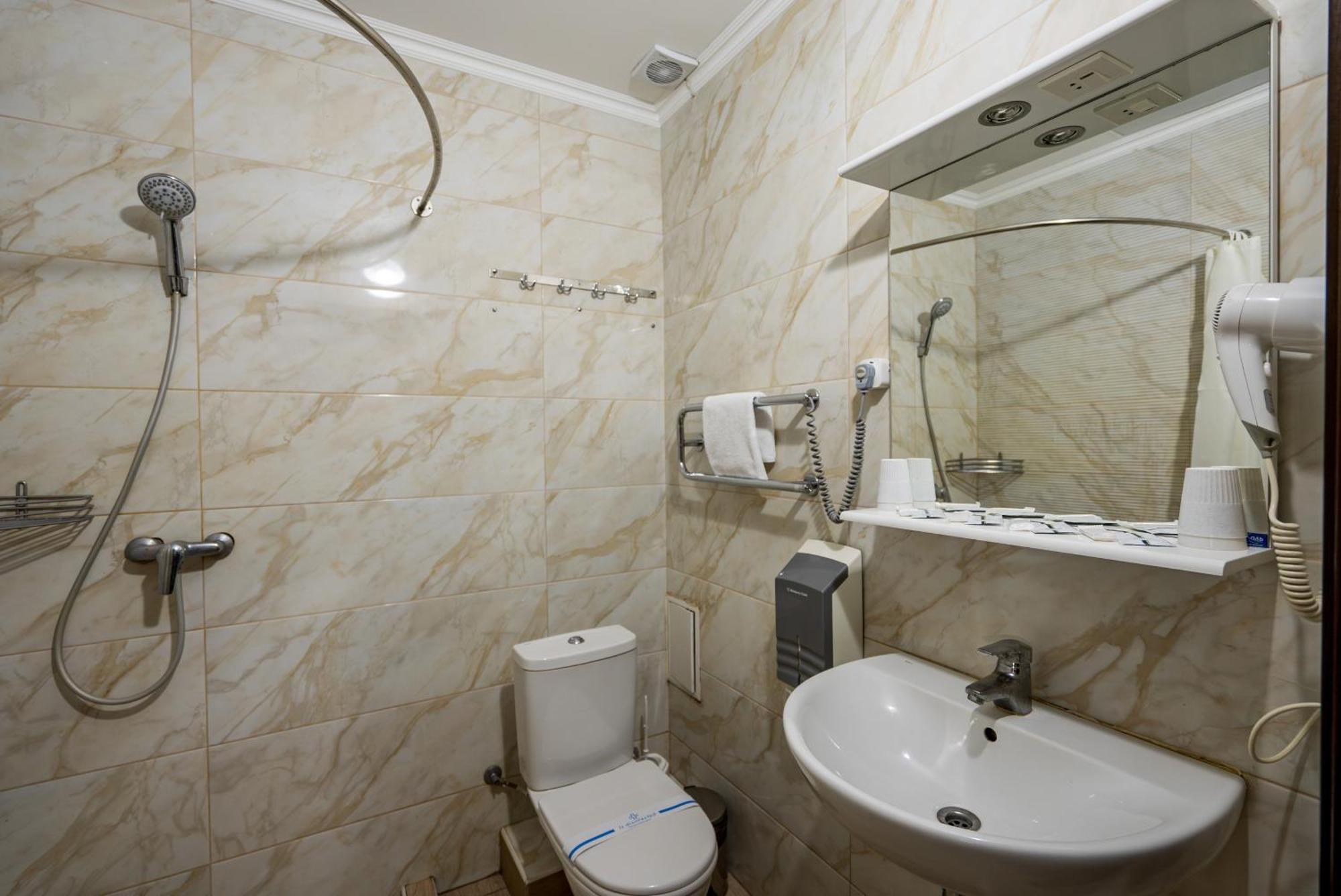 Congress Hotel Verhovina Petropavlovskaya Borshchagovka Luaran gambar
